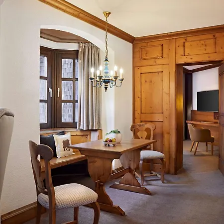 Parkhotel - Partner Von Golf 4*