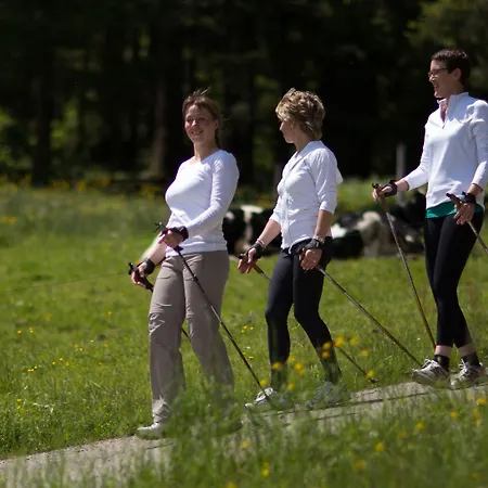 فندق Parkhotel - Partner Von Golf 4*